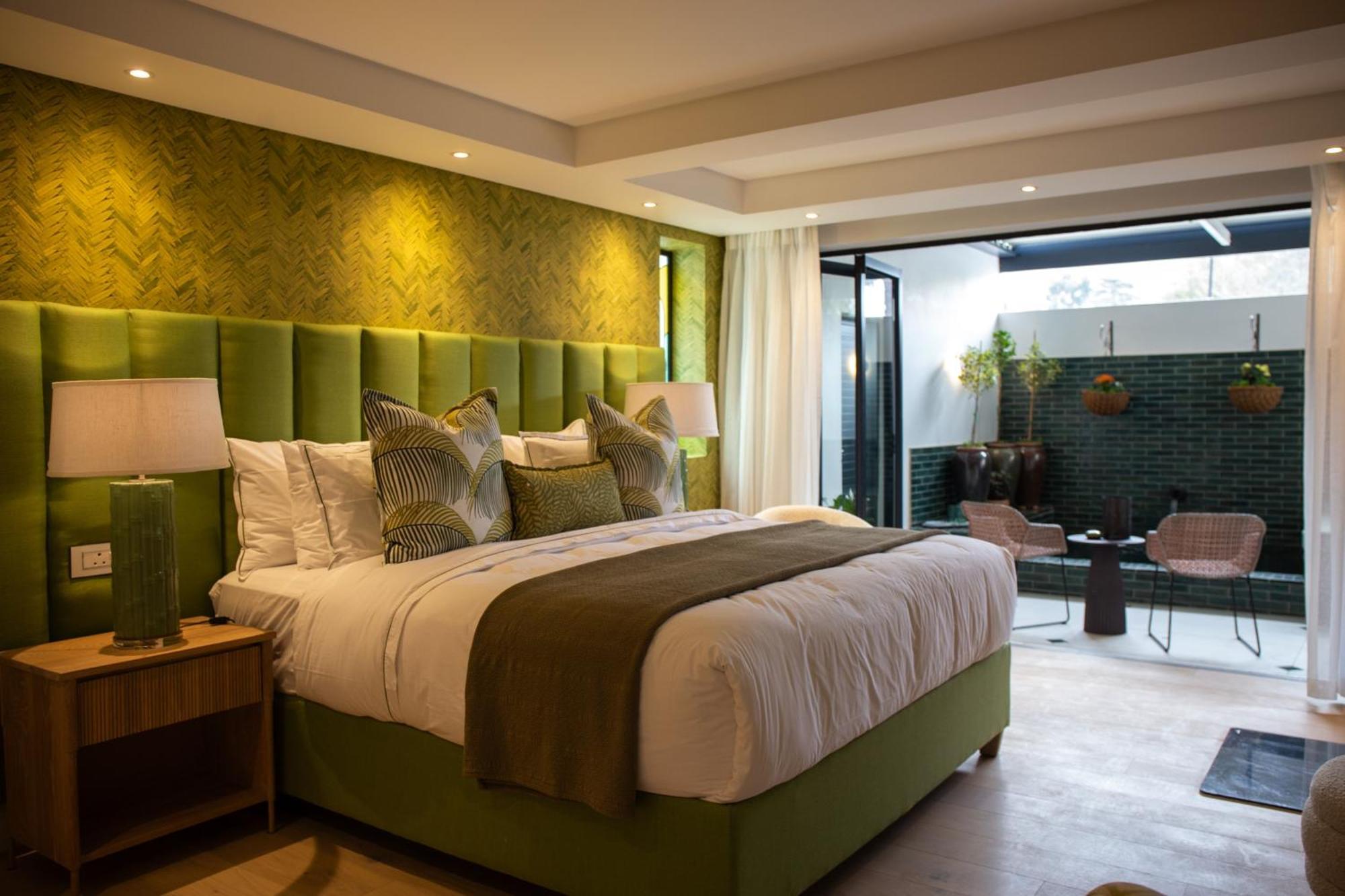 Le Petit Manoir Boutique Hotel Franschhoek Bagian luar foto