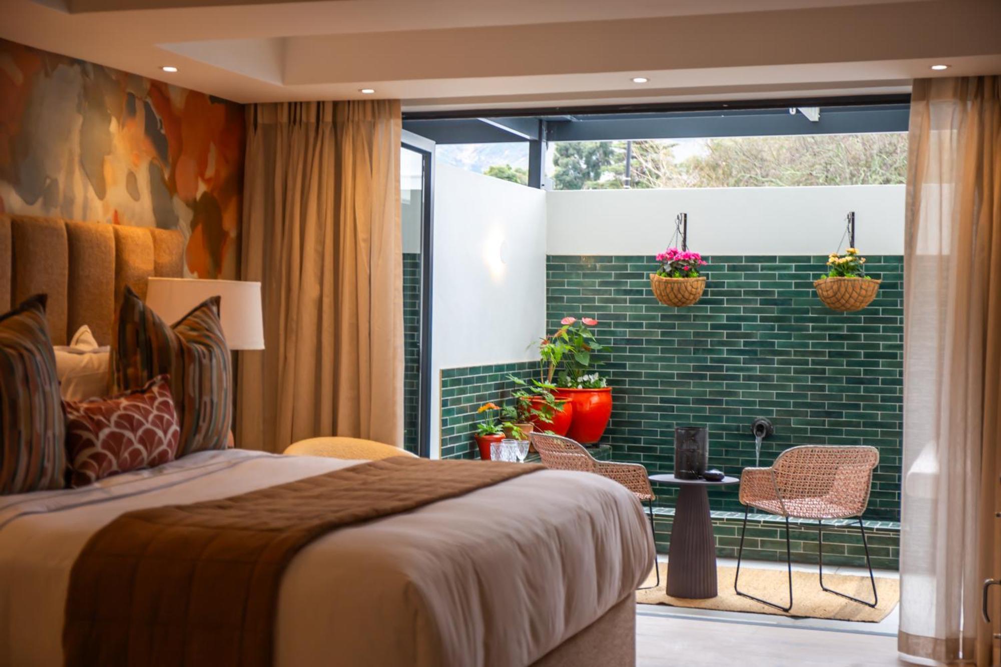 Le Petit Manoir Boutique Hotel Franschhoek Bagian luar foto