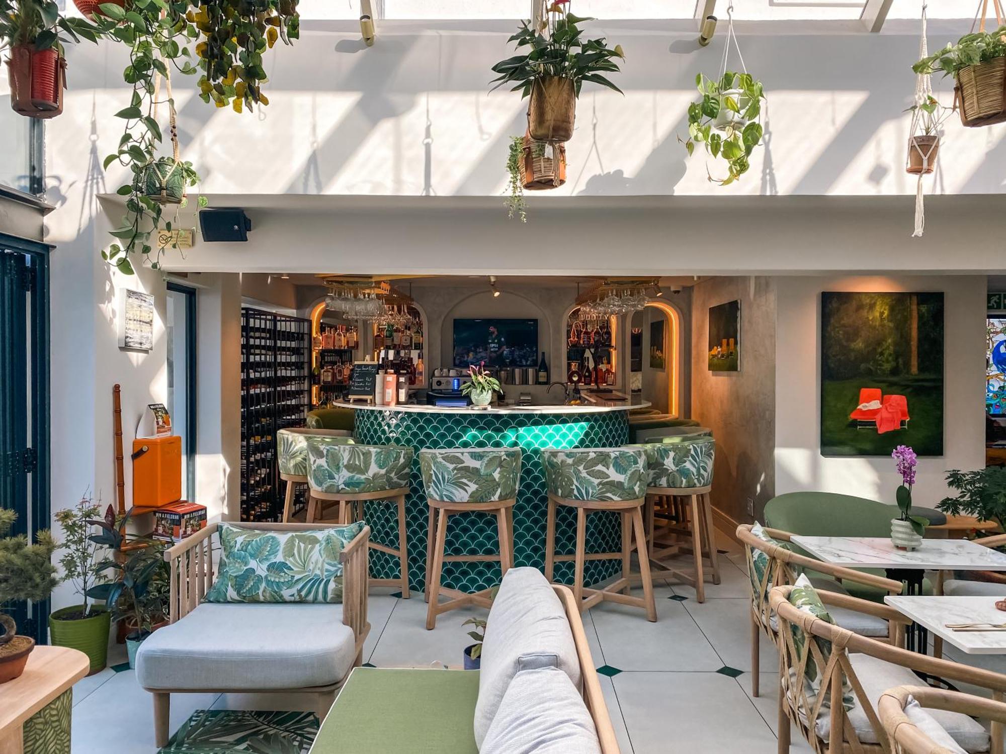 Le Petit Manoir Boutique Hotel Franschhoek Bagian luar foto